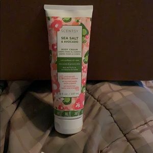 2/$14 or 5/$30 Scentsy body cream